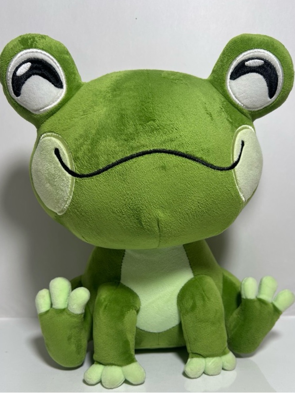 YouTooz Green Frog Plush Stuffed Animal Small 6-14in White Black